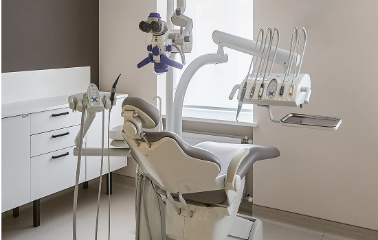 Светлый интерьер, приятный запах, отсутствие посторонних шумов и высокий уровень сервиса — мы учли буквально каждую деталь, чтобы в нашей клинике вы чувствовали себя комфортно и безопасно.